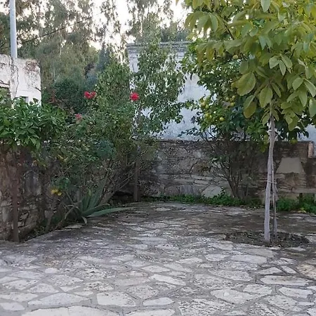 Small Traditional House In Asfendiou Kos Feriehus *