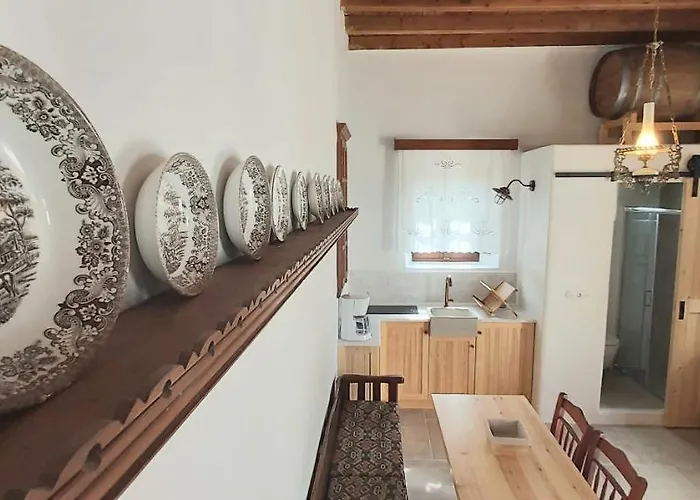 Small Traditional House In Asfendiou Kos Tatil Evi *