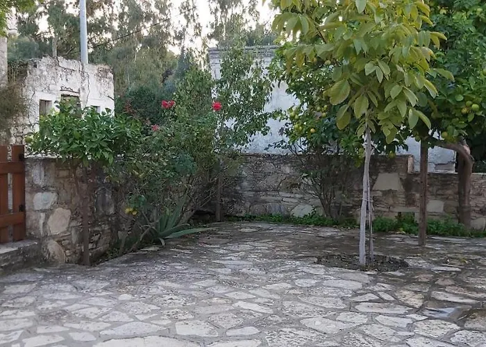 Small Traditional House In Asfendiou Kos Feriehus *