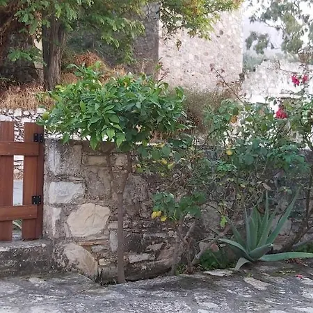 Small Traditional House In Asfendiou Kos Nyaraló *